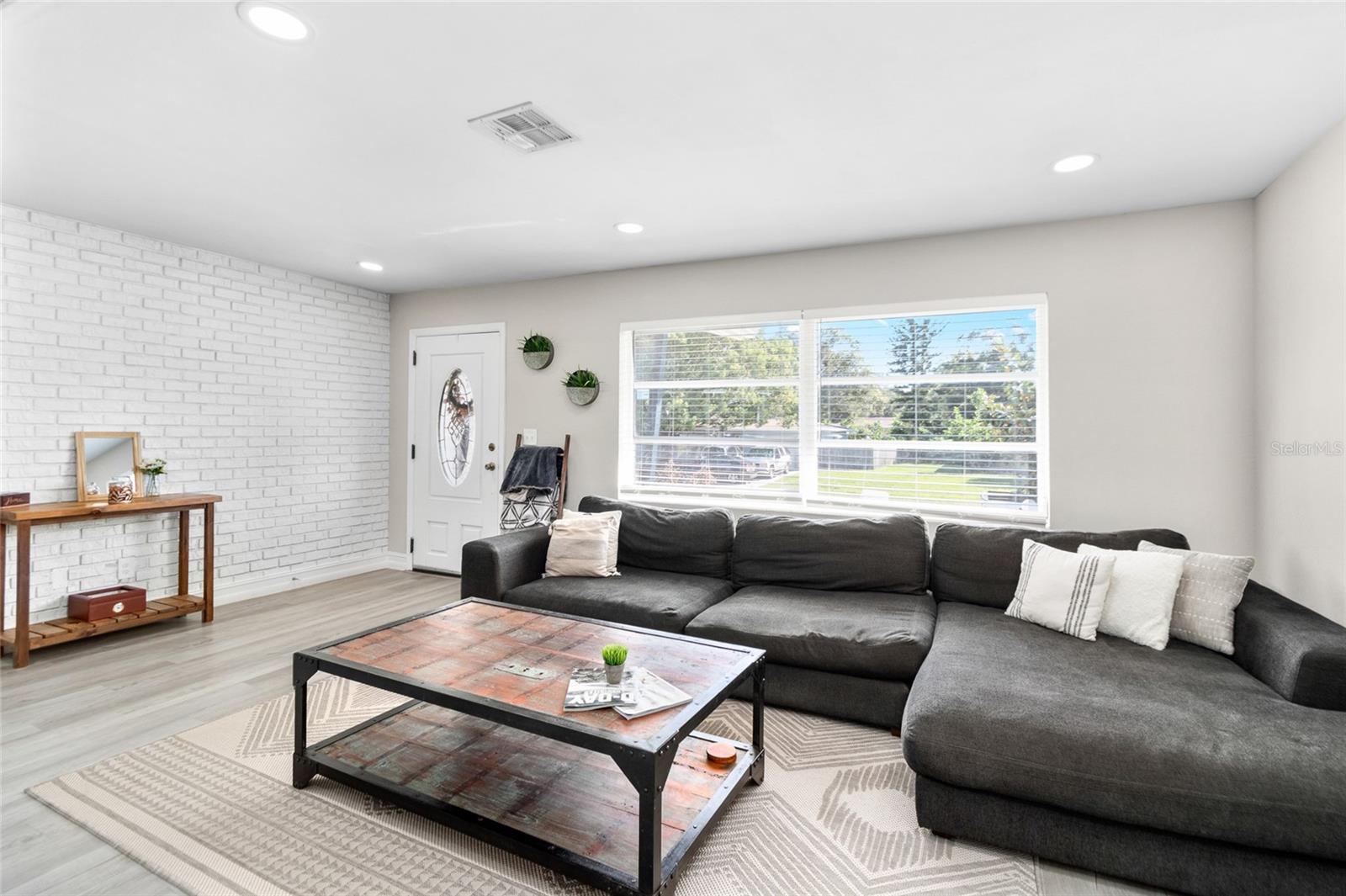1464 S EVERGREEN AVE, CLEARWATER, FL, 33756