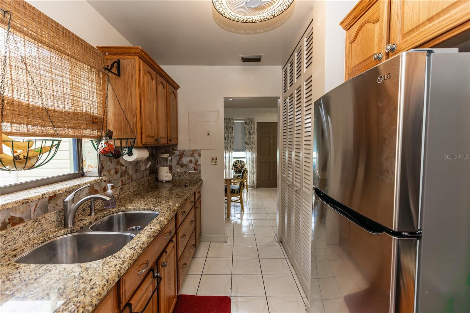 966 SHORECREST AVE, DELTONA, FL, 32725