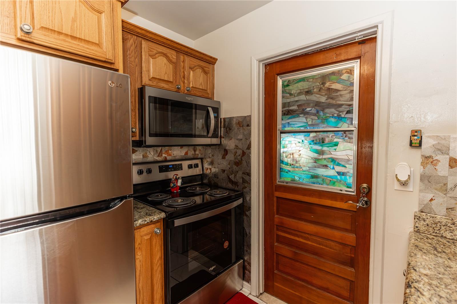 966 SHORECREST AVE, DELTONA, FL, 32725