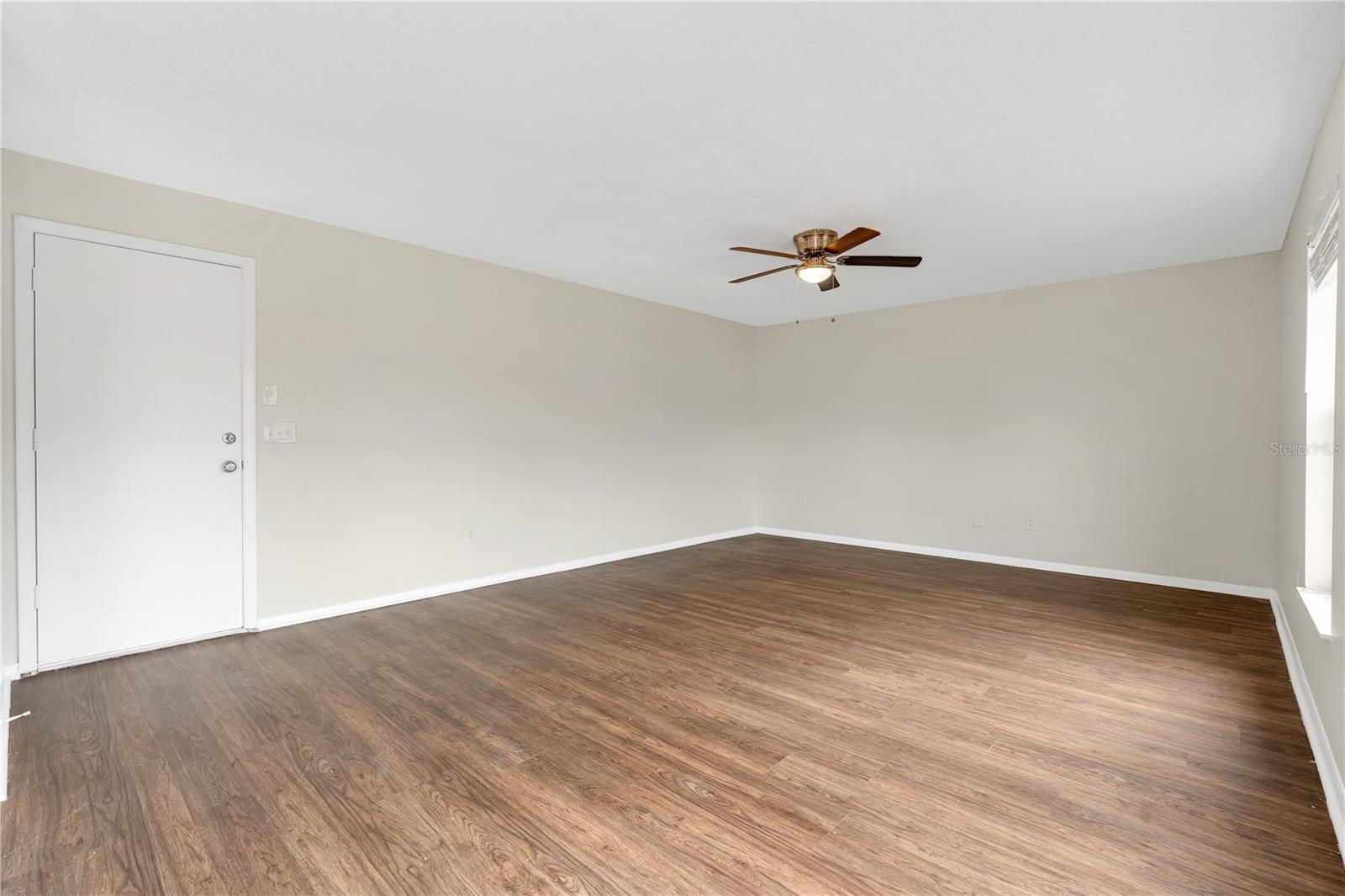 1103 EPSON OAKS WAY, ORLANDO, FL, 32837