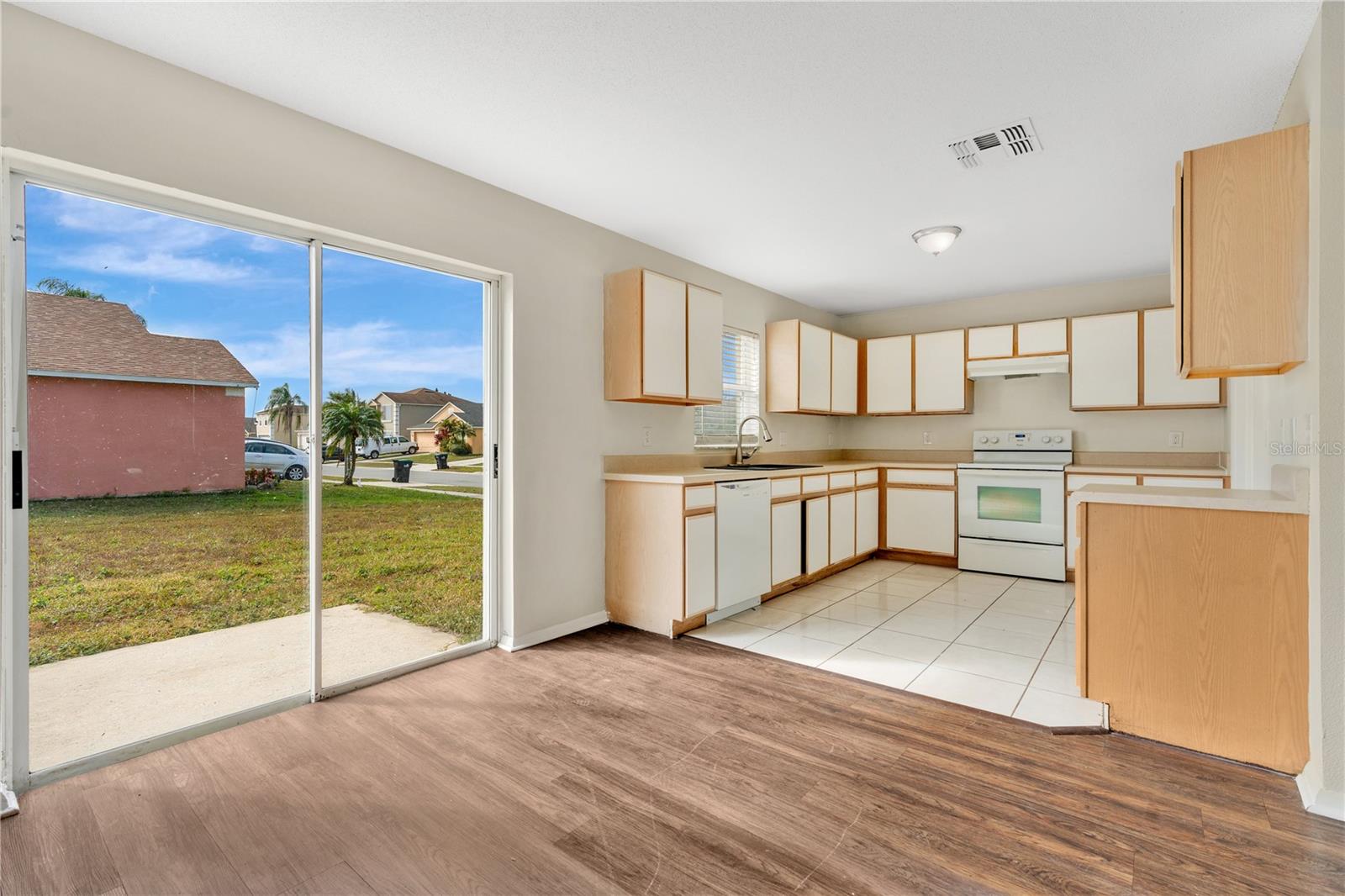 1103 EPSON OAKS WAY, ORLANDO, FL, 32837