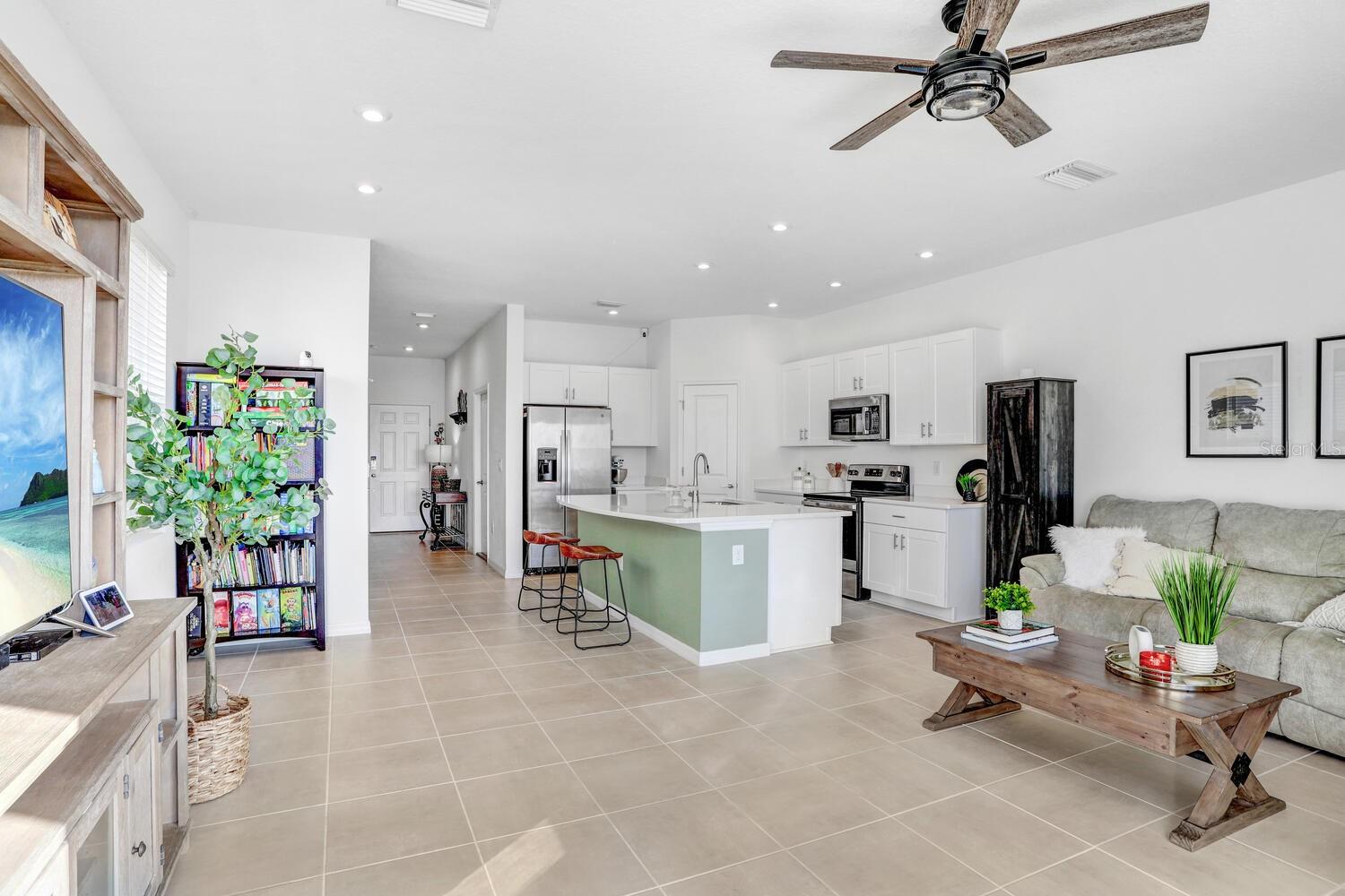 2265 ALEE LN, WESLEY CHAPEL, FL, 33543