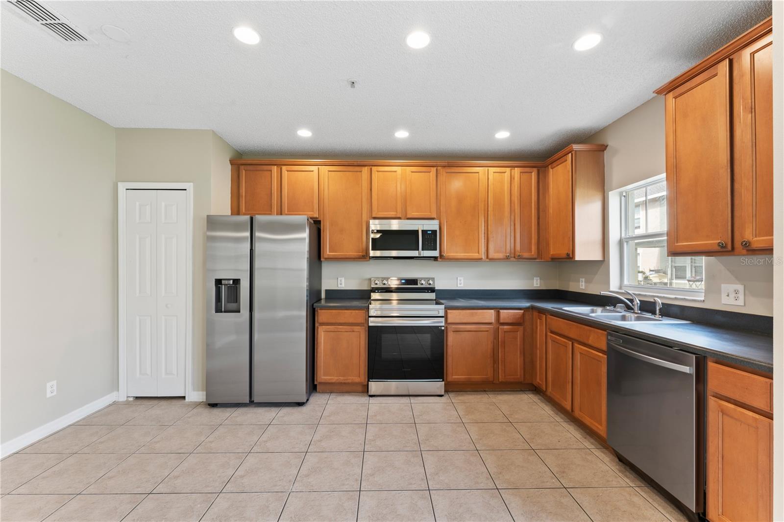 2025 LACIE JO LN, KISSIMMEE, FL, 34743