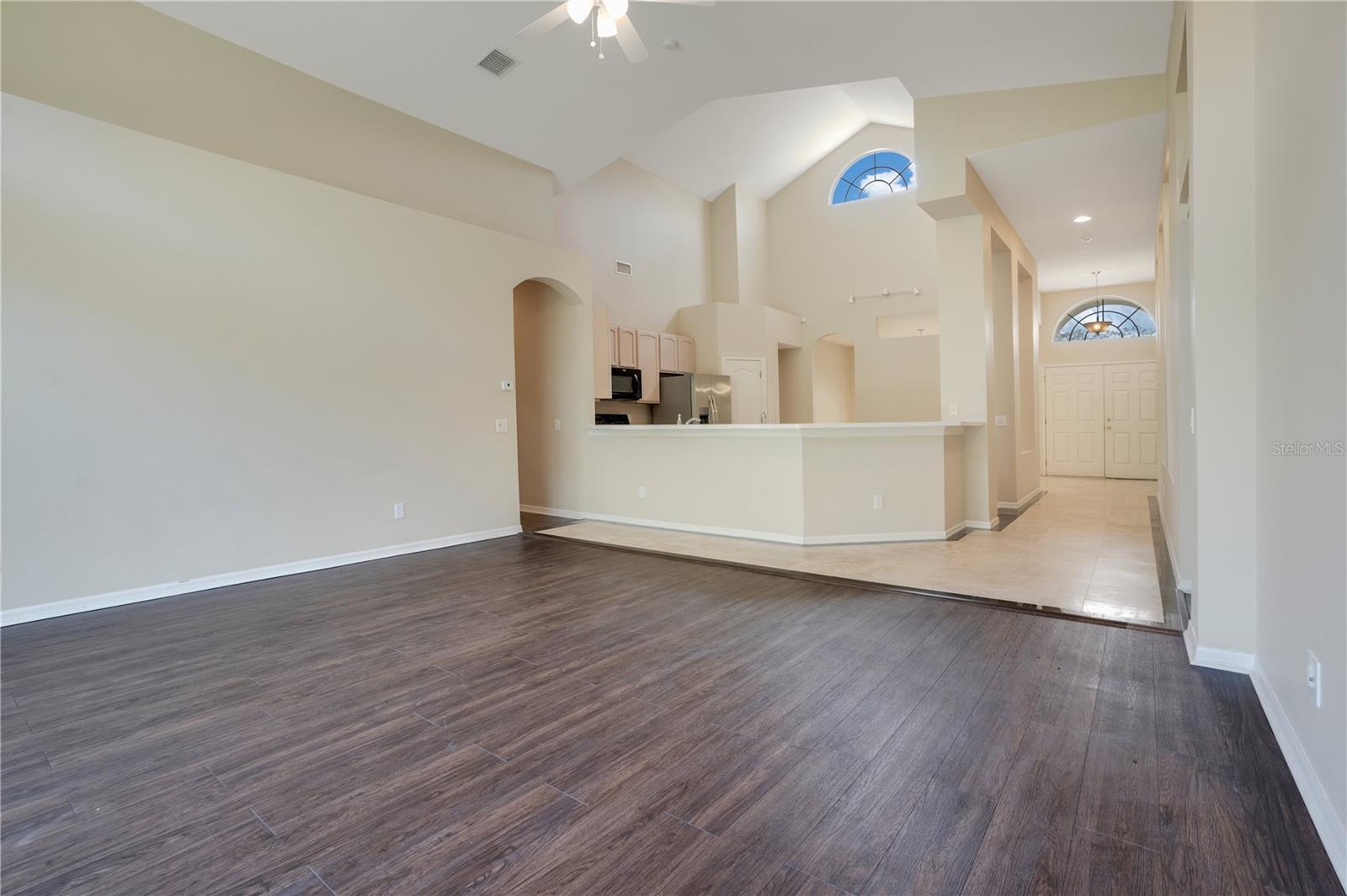 4618 GATEWAY BLVD, WESLEY CHAPEL, FL, 33544