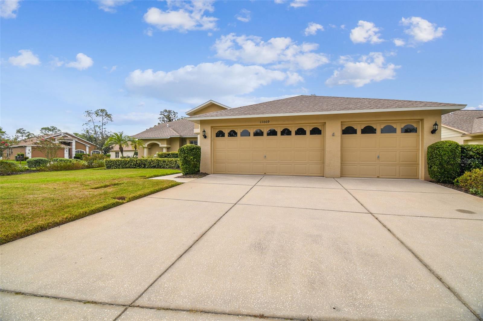 11009 WINDRUSH CIR, HUDSON, FL, 34667