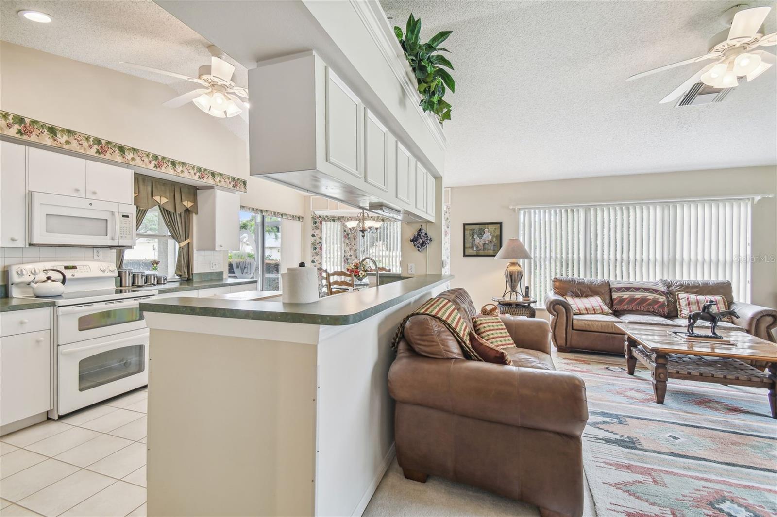 11009 WINDRUSH CIR, HUDSON, FL, 34667