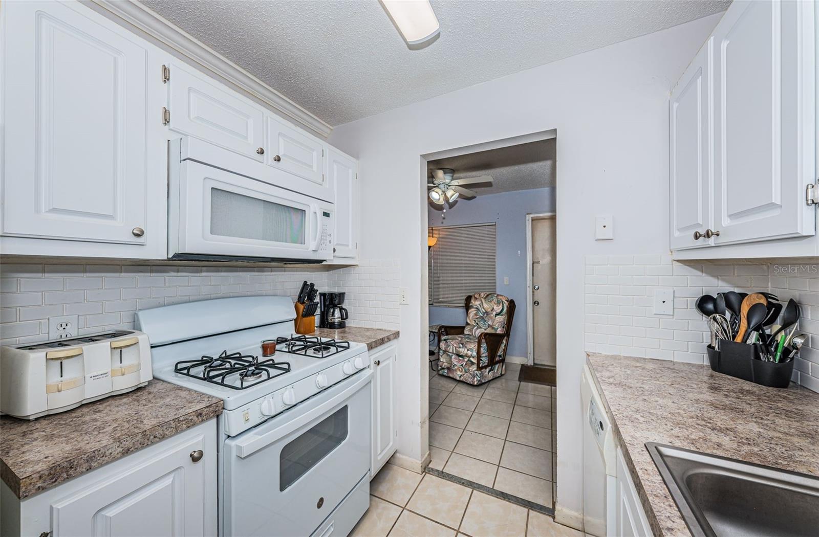 5217 81ST ST N #11, ST PETERSBURG, FL, 33709
