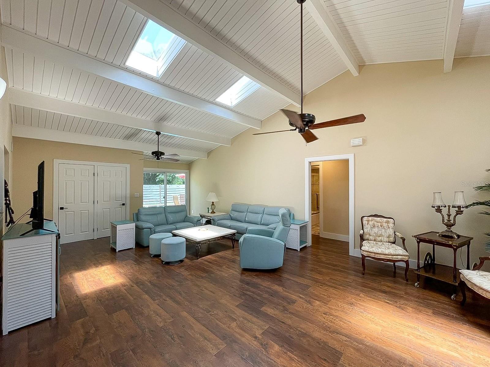 2315 RIVERWOOD PINES DR, SARASOTA, FL, 34231