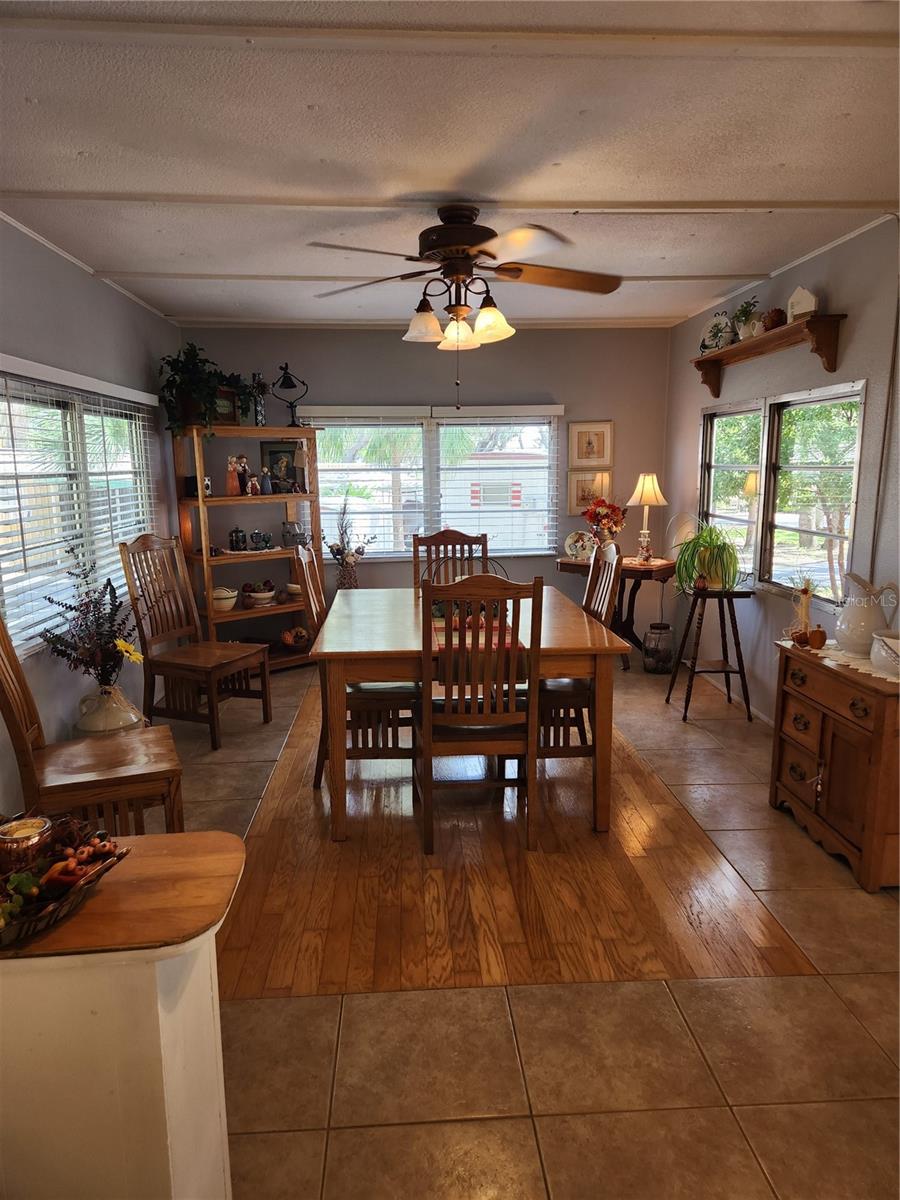3896 PICCIOLA RD #512, FRUITLAND PARK, FL, 34731