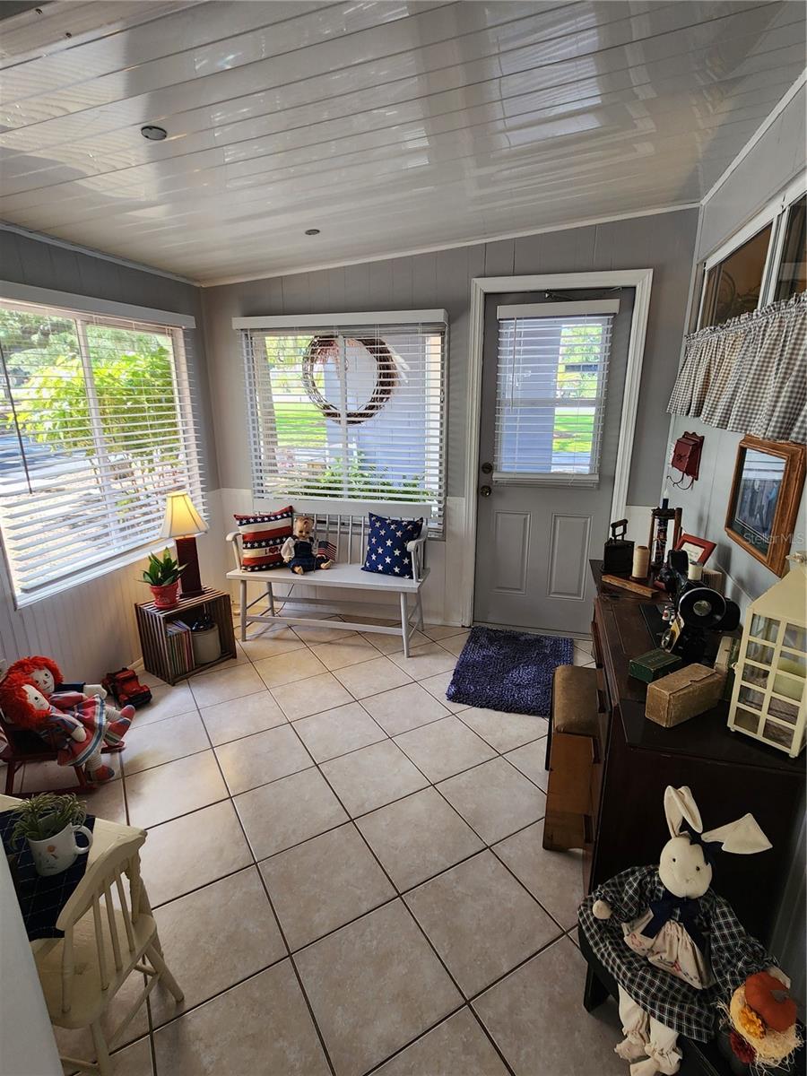 3896 PICCIOLA RD #512, FRUITLAND PARK, FL, 34731