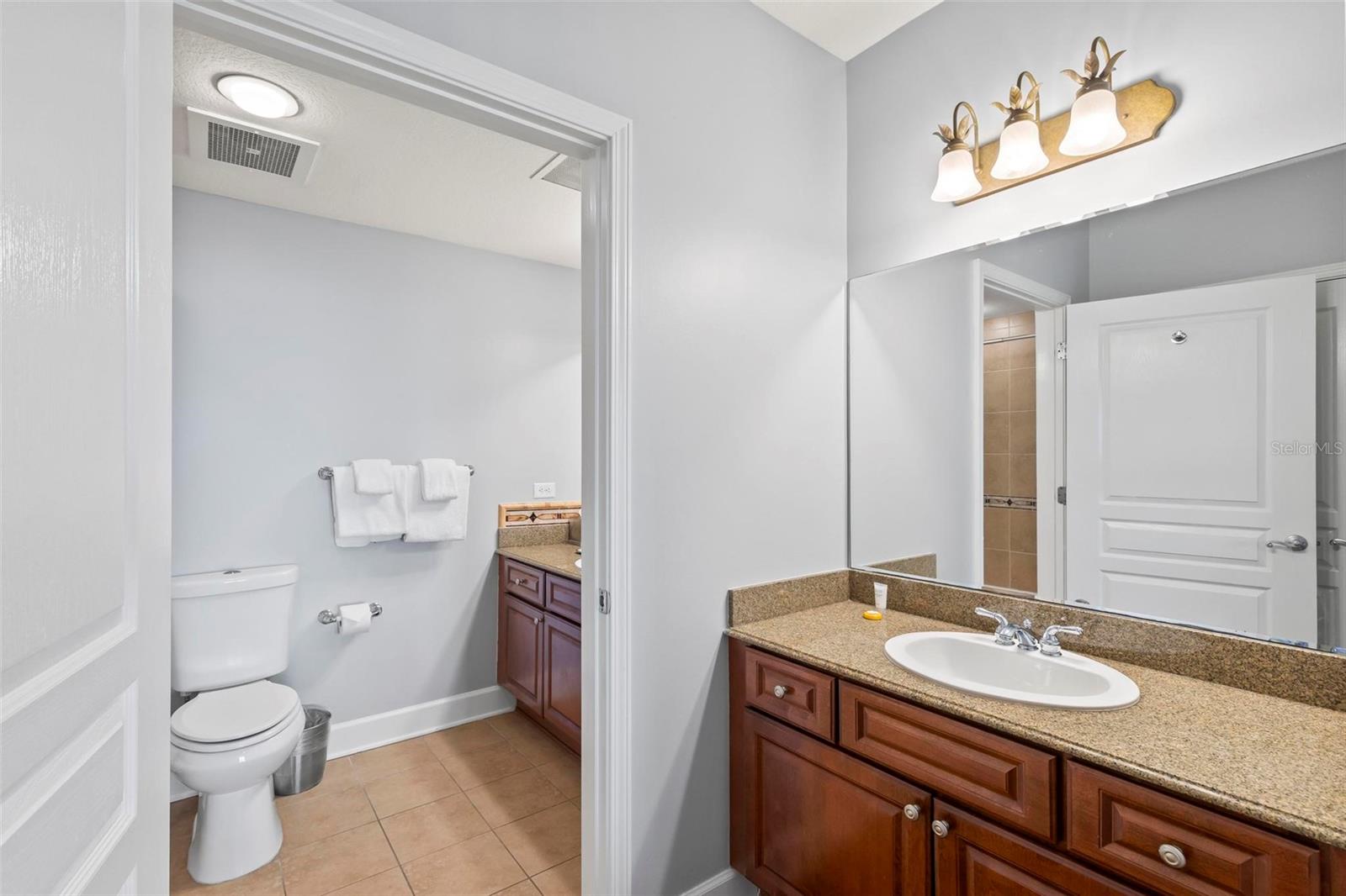200 OCEAN CREST DR #211, PALM COAST, FL, 32137