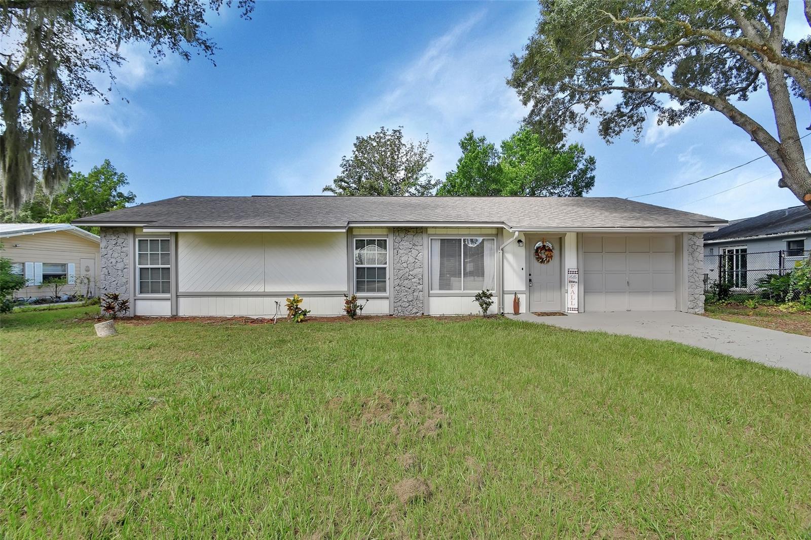 1380 2ND AVE, DELAND, FL, 32724