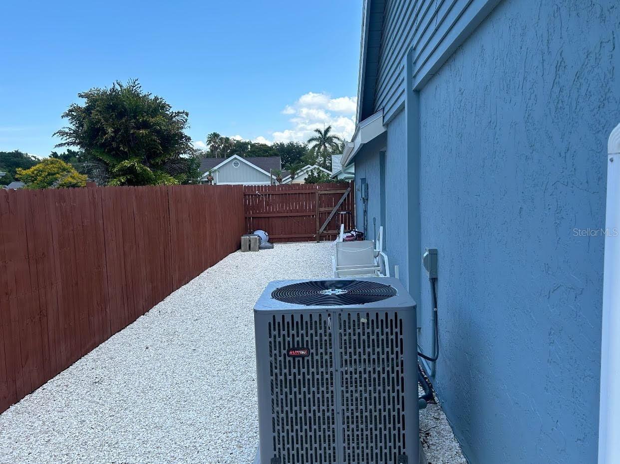3529 65TH AVENUE CIR E, SARASOTA, FL, 34243