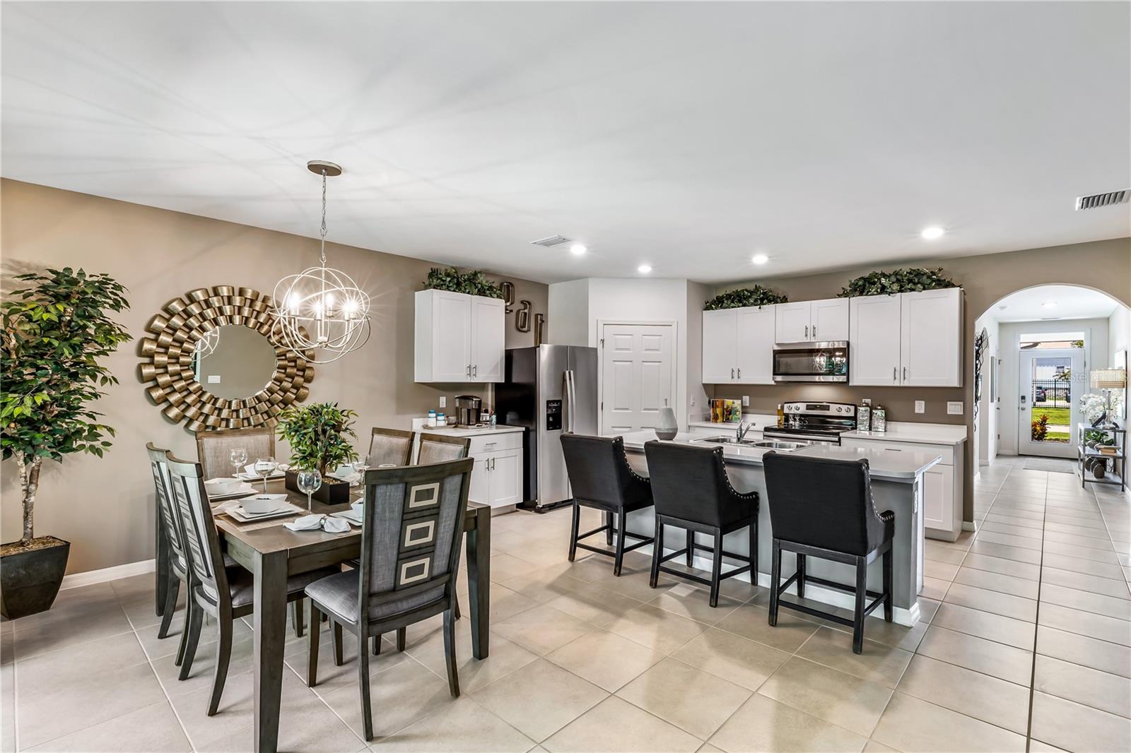 1817 W PRICE BLVD, NORTH PORT, FL, 34286
