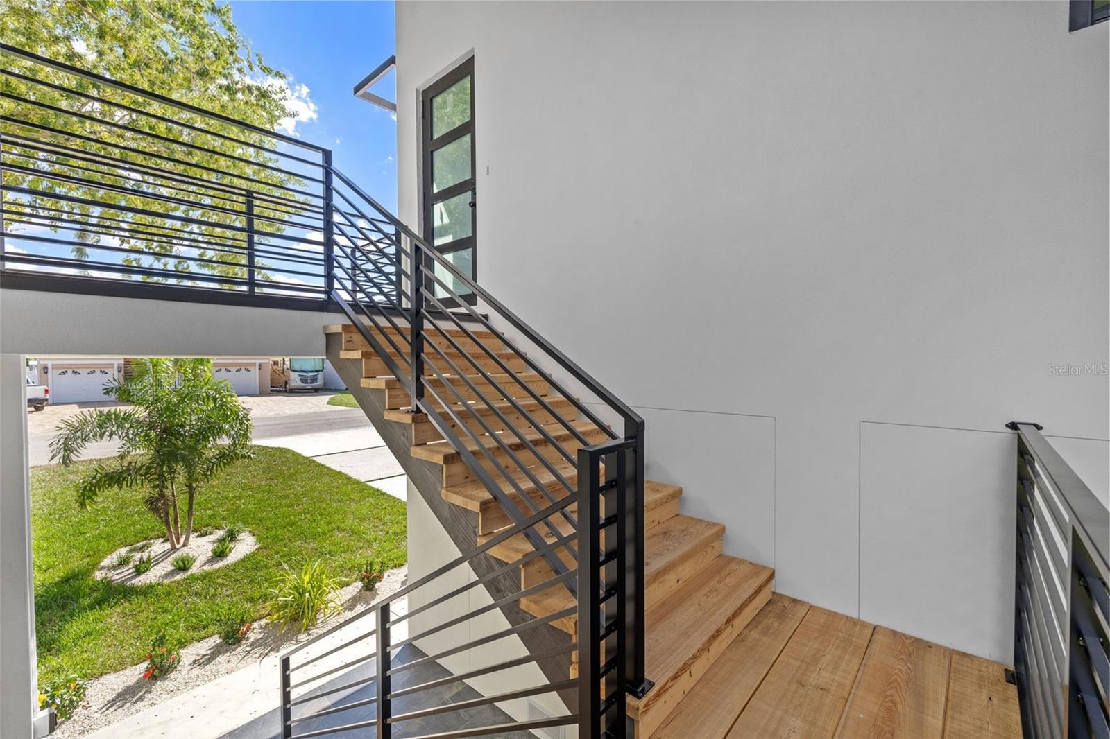 7639 GULF WAY, HUDSON, FL, 34667