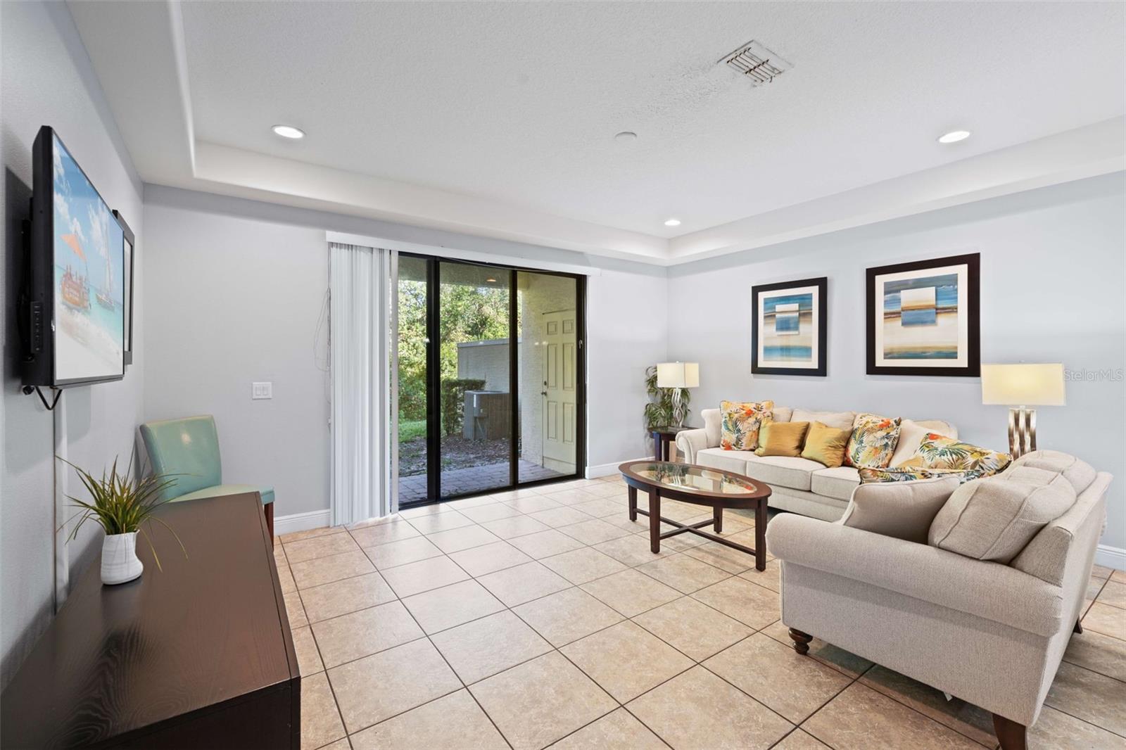 8091 BROOKSVILLE DR, DAVENPORT, FL, 33896
