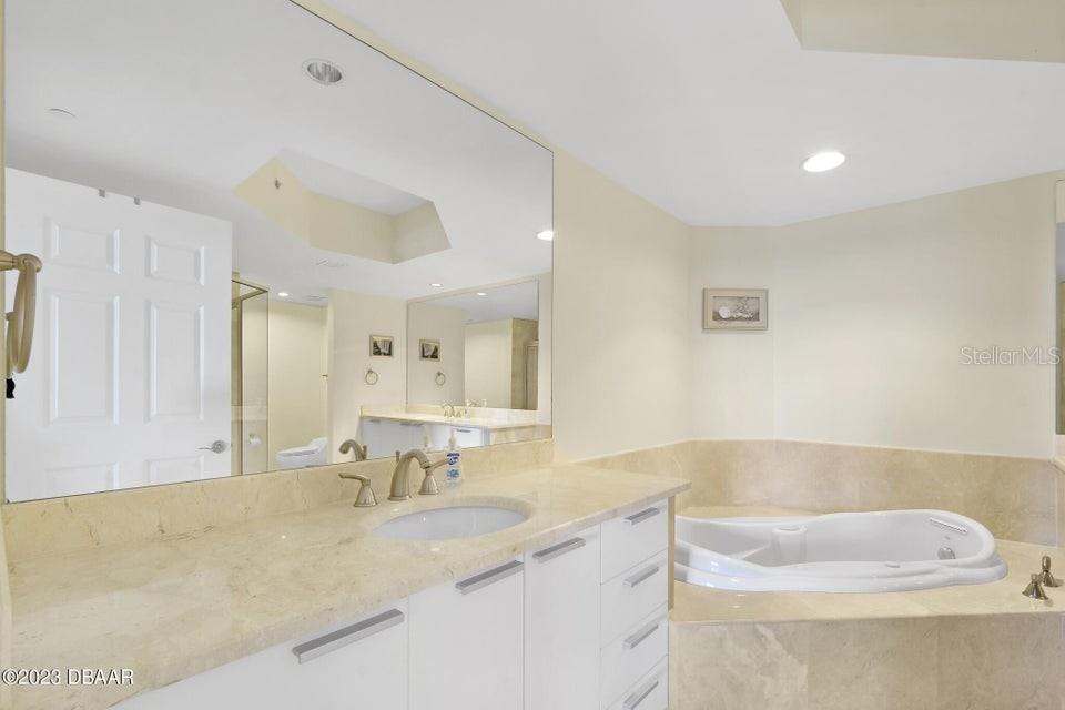 241 RIVERSIDE DRIVE #1106, DAYTONA BEACH, FL, 32117