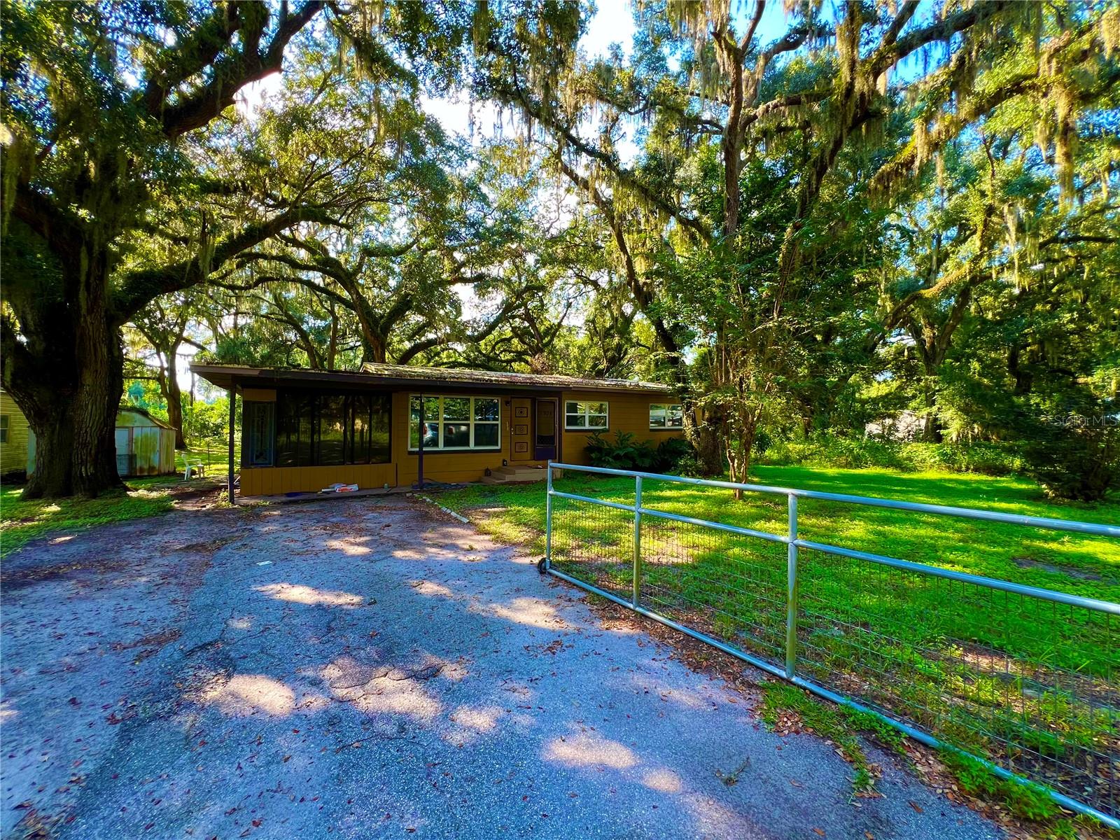 7936 NE 42ND TER, WILDWOOD, FL, 34785