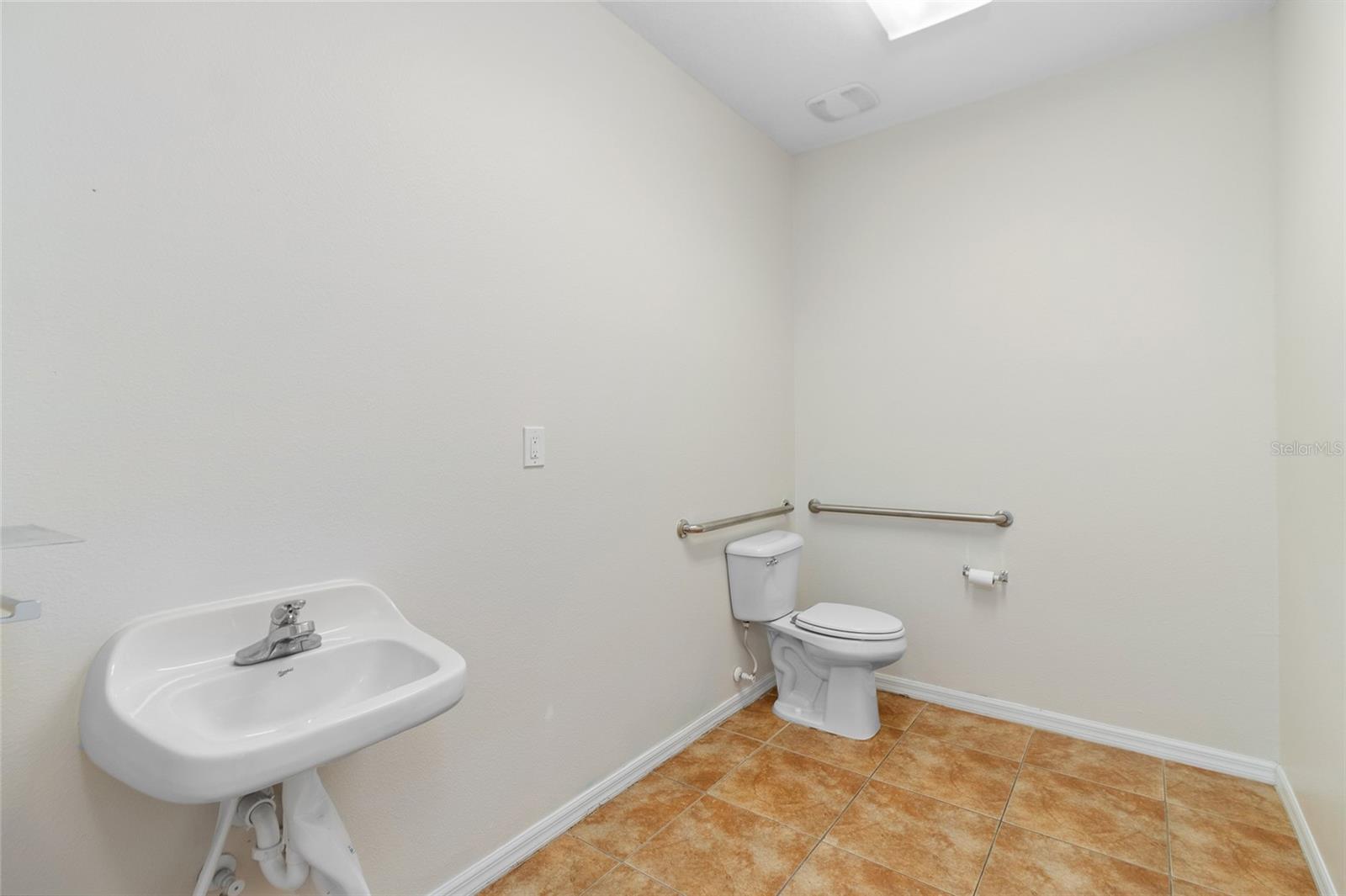 3717 TURMAN LOOP #101, WESLEY CHAPEL, FL, 33544