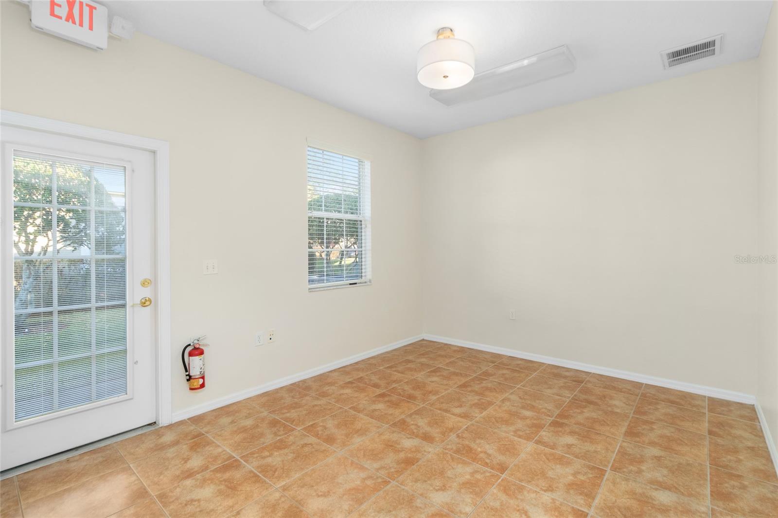 3717 TURMAN LOOP #101, WESLEY CHAPEL, FL, 33544