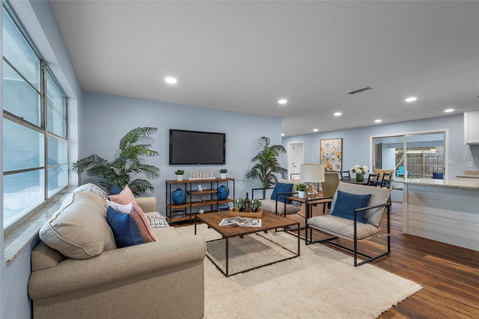 738 BAYWOOD LN, SOUTH DAYTONA, FL, 32119
