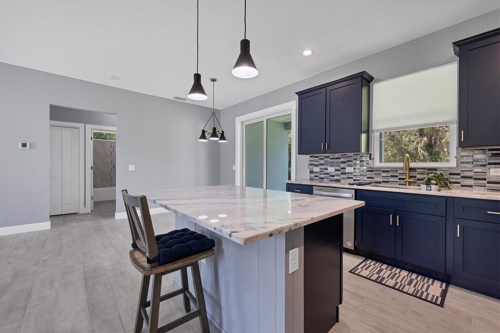1021 BORDER ST, PORT CHARLOTTE, FL, 33953