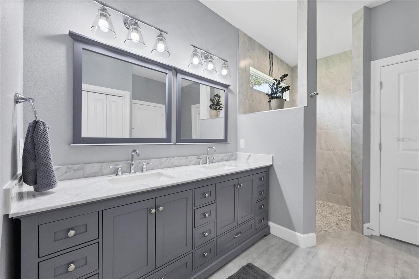 1021 BORDER ST, PORT CHARLOTTE, FL, 33953
