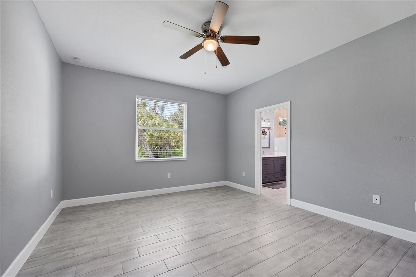 1021 BORDER ST, PORT CHARLOTTE, FL, 33953