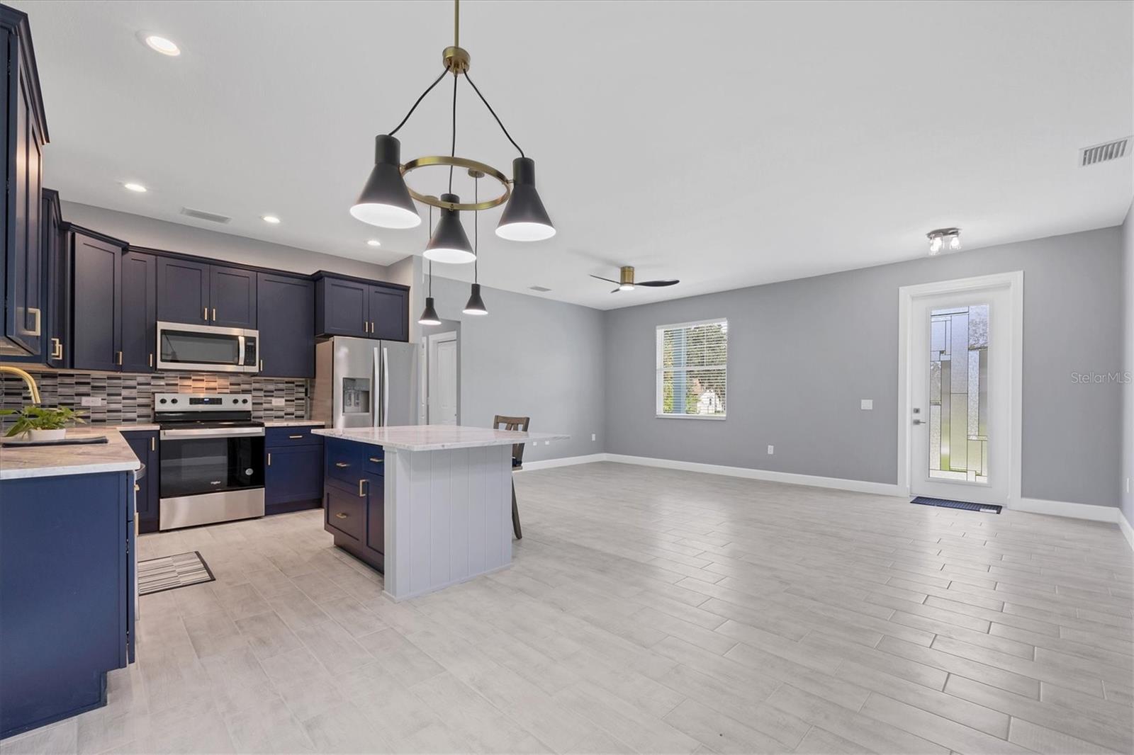 1021 BORDER ST, PORT CHARLOTTE, FL, 33953
