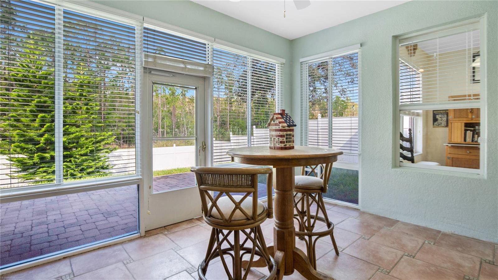 8432 ABBOTSBURY DR, WINDERMERE, FL, 34786