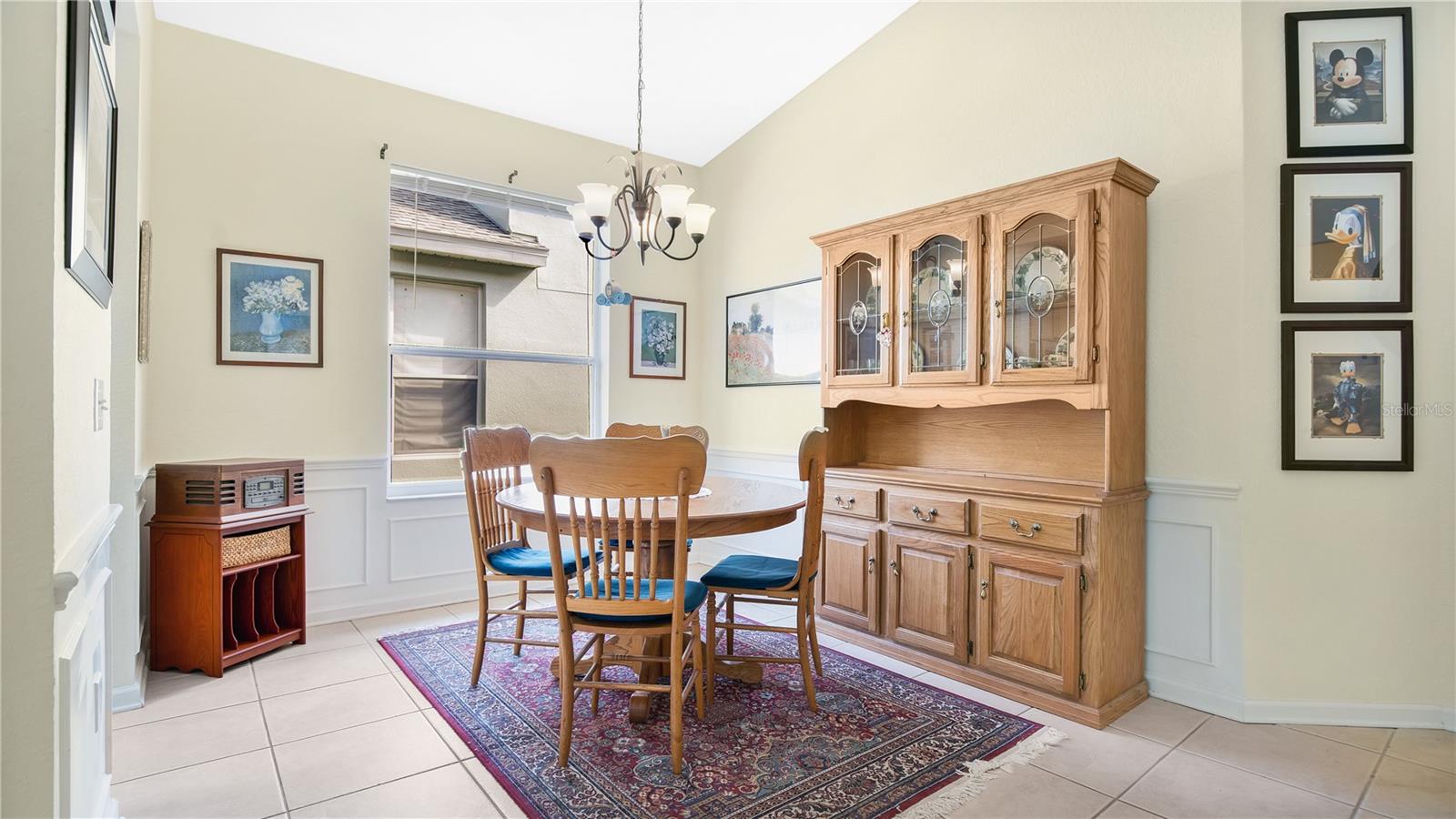 8432 ABBOTSBURY DR, WINDERMERE, FL, 34786