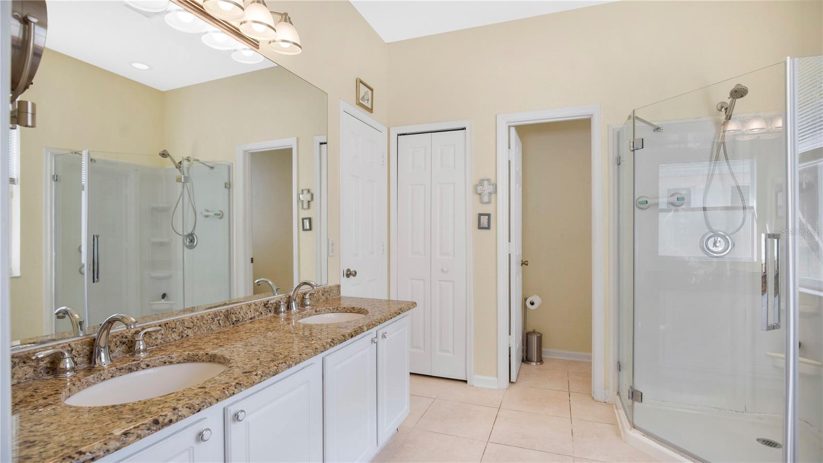 8432 ABBOTSBURY DR, WINDERMERE, FL, 34786