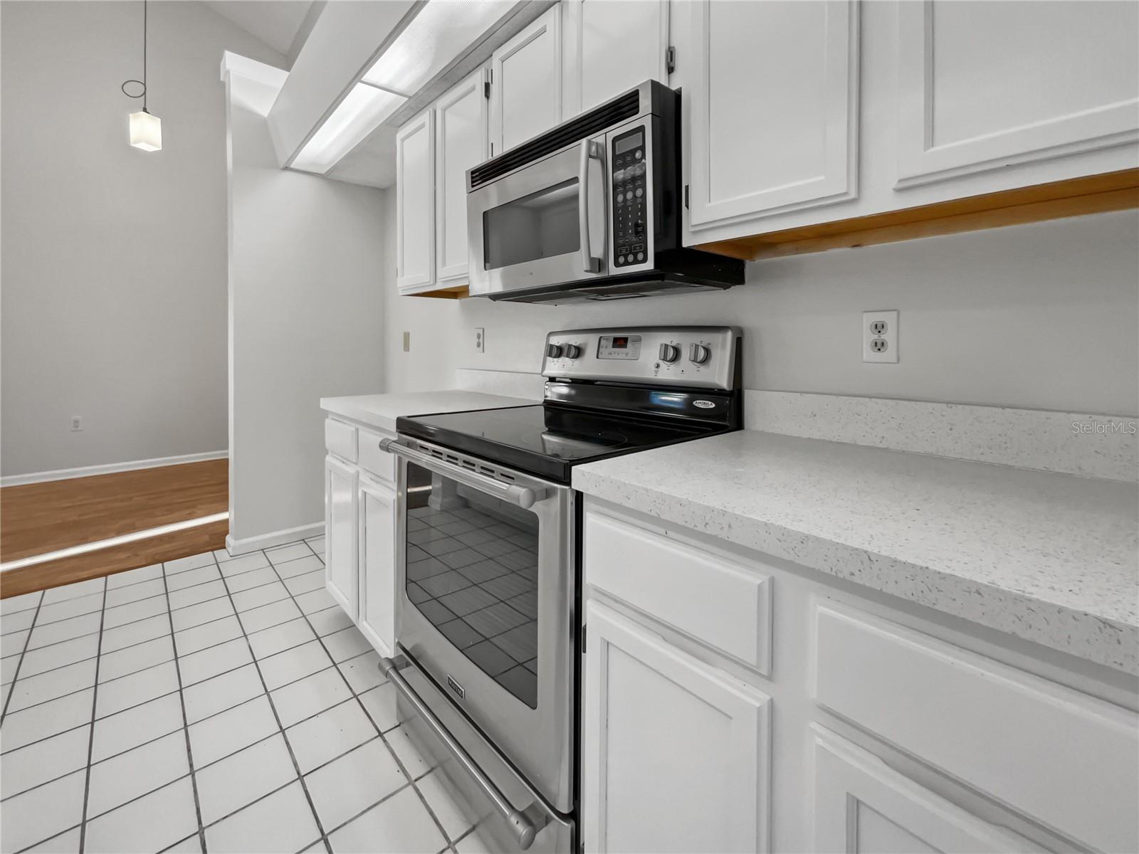 7733 40TH CT E, SARASOTA, FL, 34243