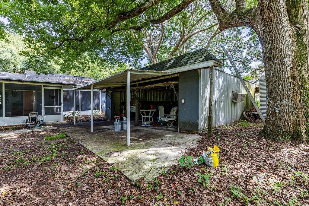 104 FRUITWOOD AVE, EUSTIS, FL, 32726