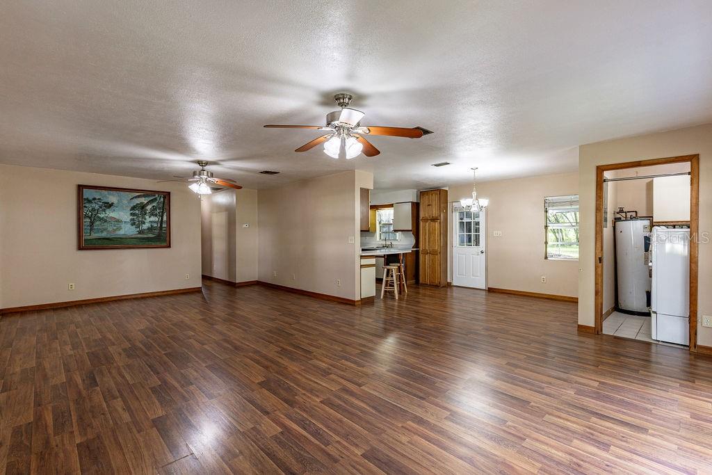 104 FRUITWOOD AVE, EUSTIS, FL, 32726