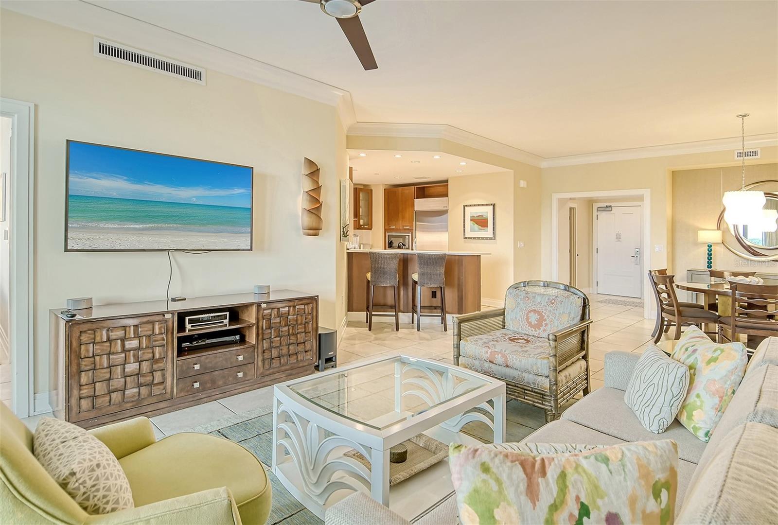 915 SEASIDE DR #410, Weeks 14-15, SARASOTA, FL, 34242