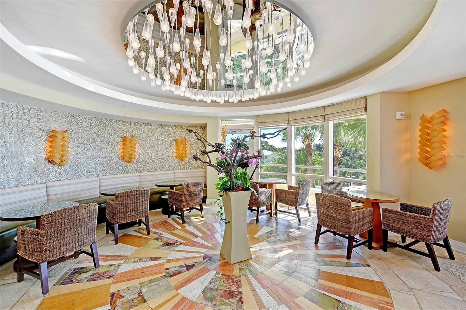 915 SEASIDE DR #410, Weeks 14-15, SARASOTA, FL, 34242