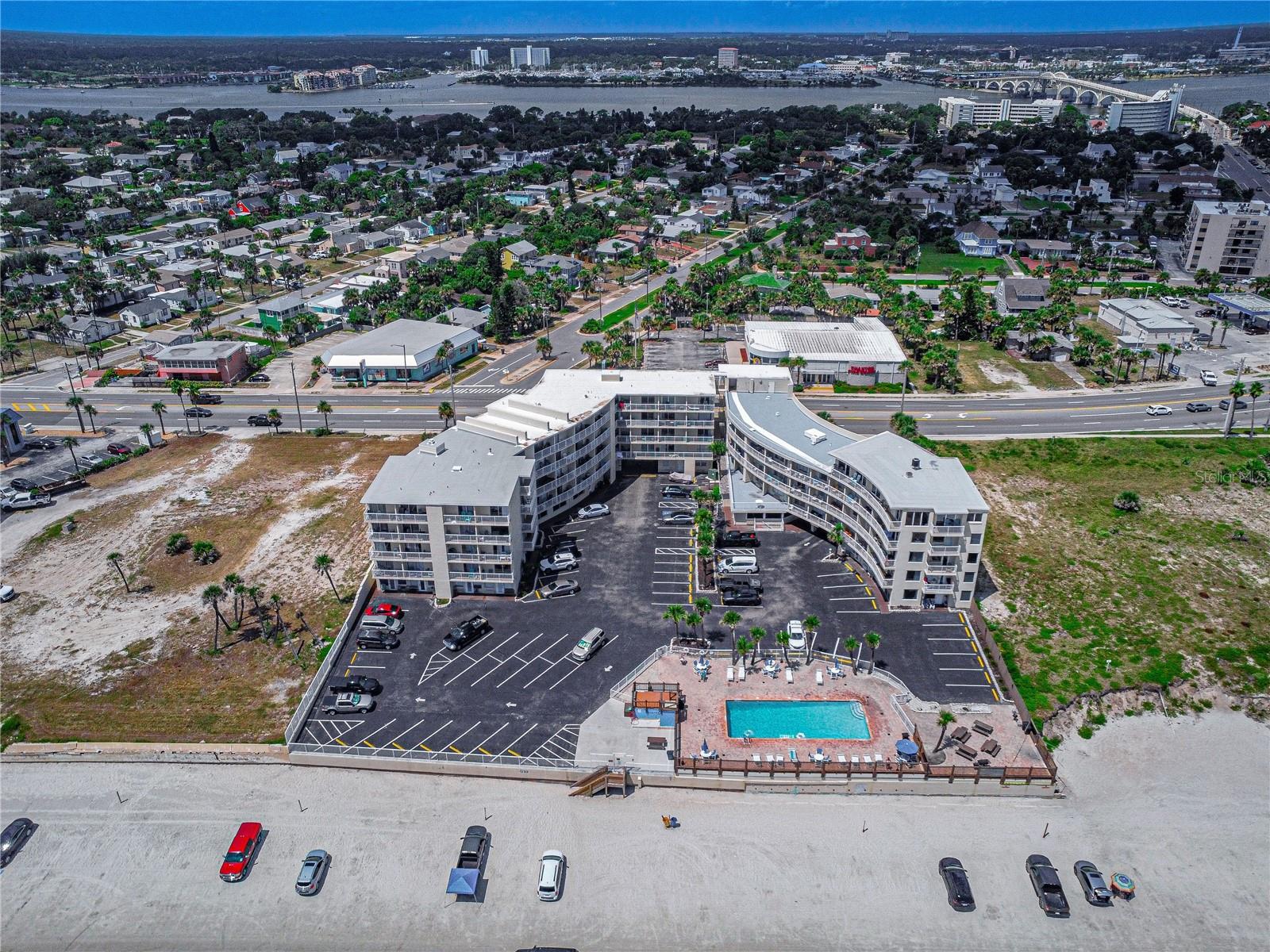 O6244917 Property Photo