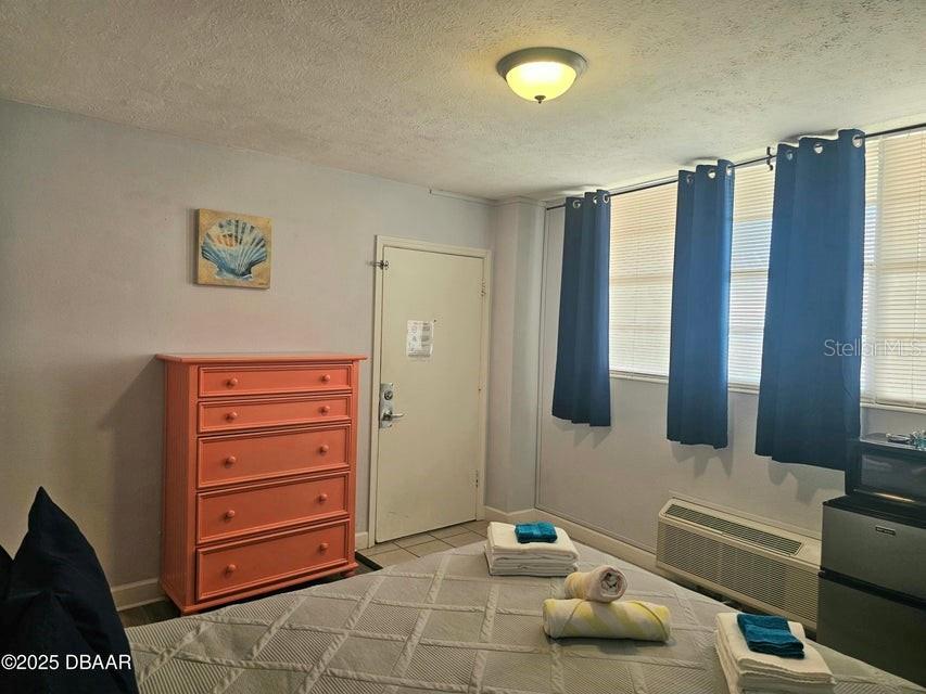 O6244917 Property Photo