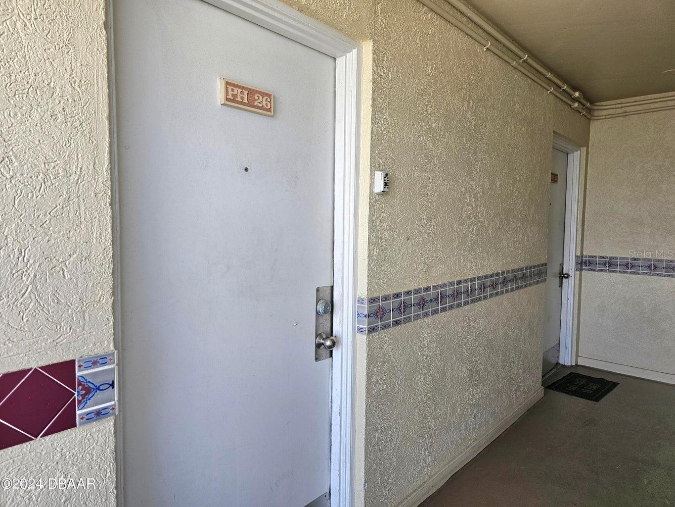 O6244917 Property Photo