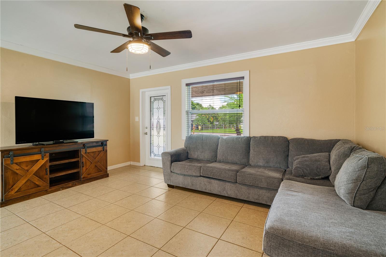 2123 W GARDENIA CIR, NORTH FORT MYERS, FL, 33917