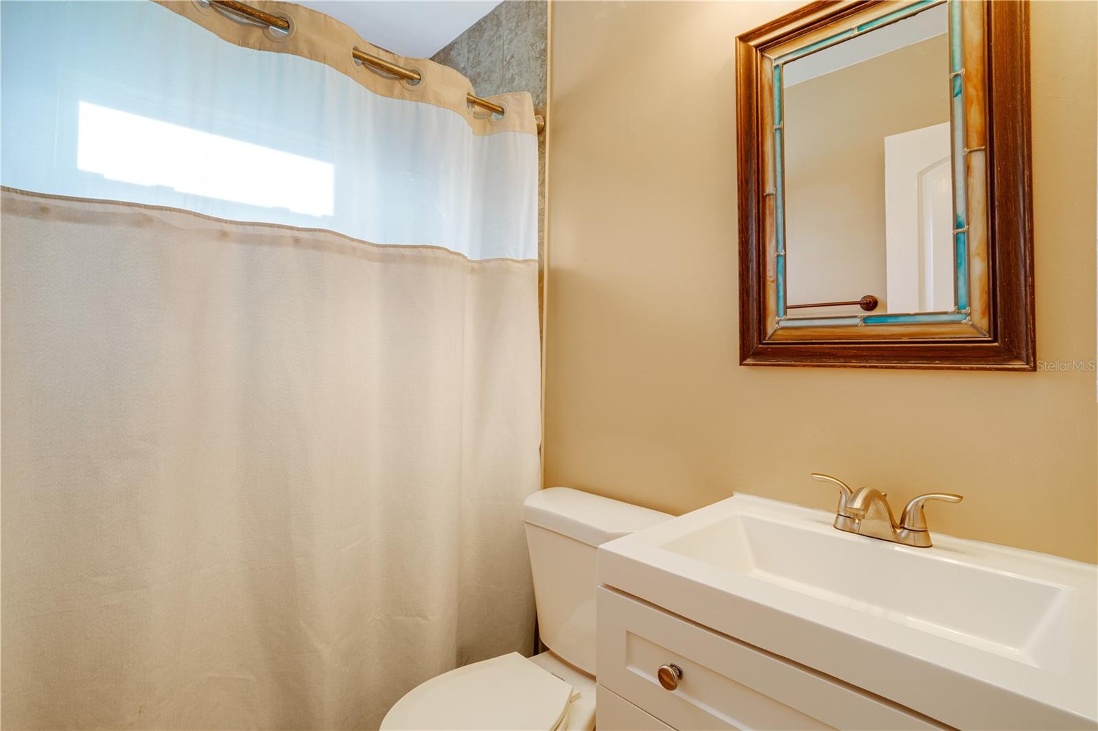 2123 W GARDENIA CIR, NORTH FORT MYERS, FL, 33917