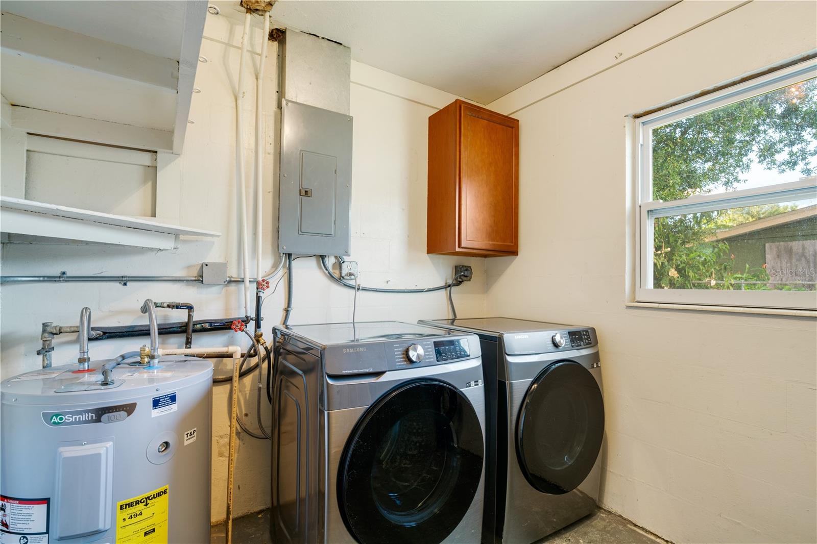 2123 W GARDENIA CIR, NORTH FORT MYERS, FL, 33917