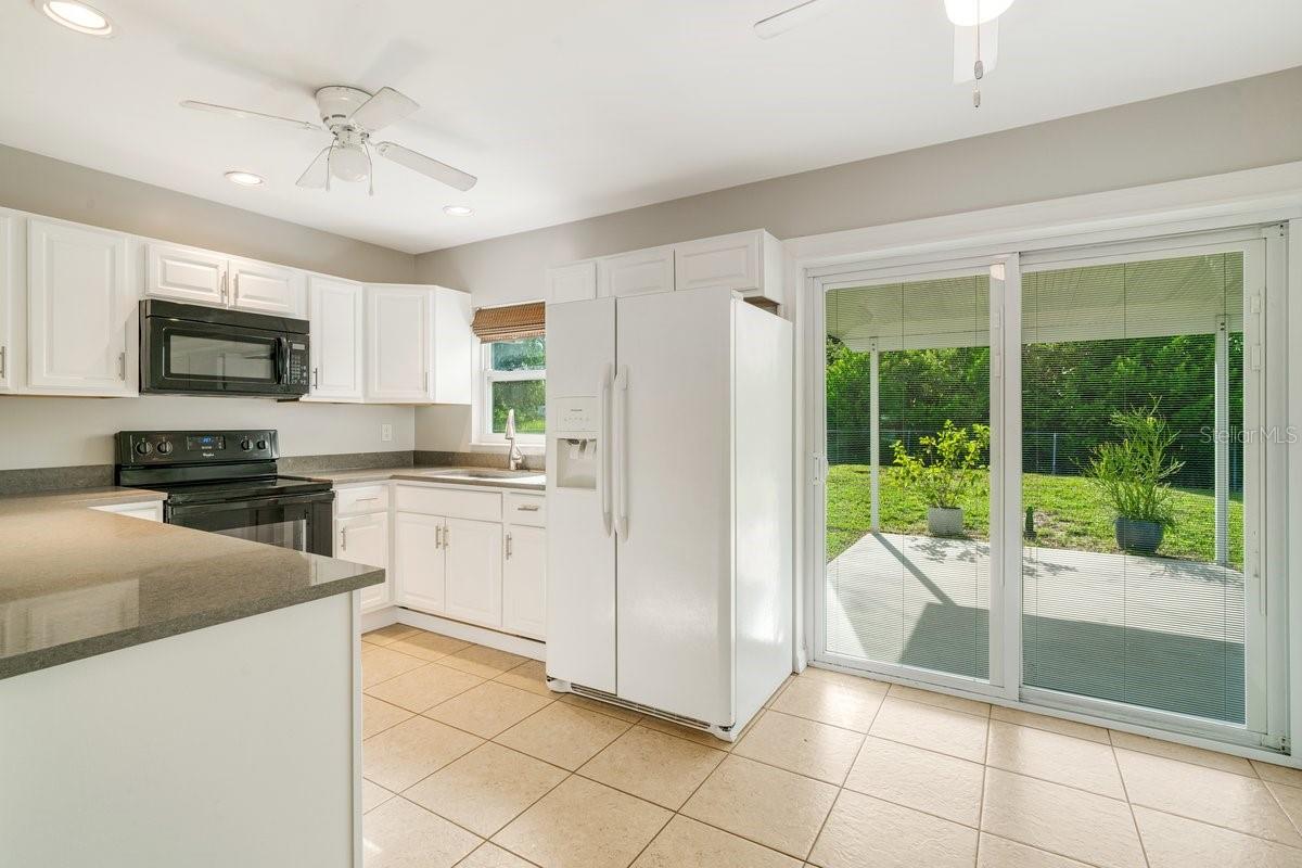 2123 W GARDENIA CIR, NORTH FORT MYERS, FL, 33917