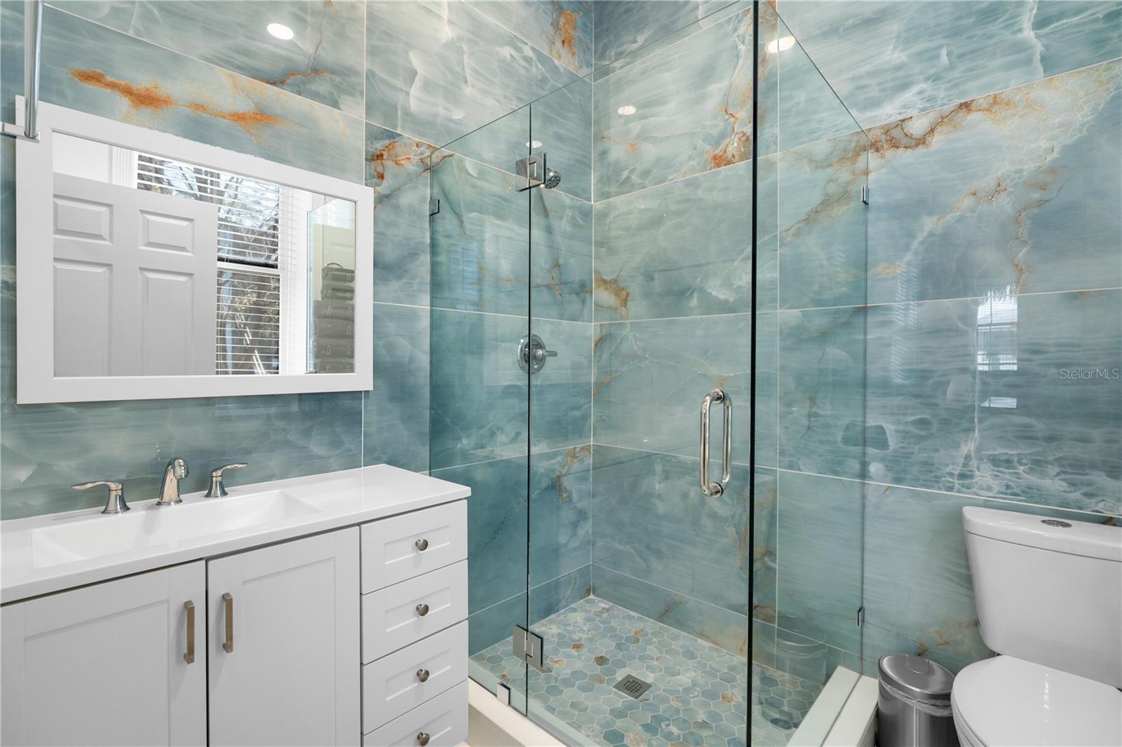 1301 E COLUMBUS DR #1, TAMPA, FL, 33605