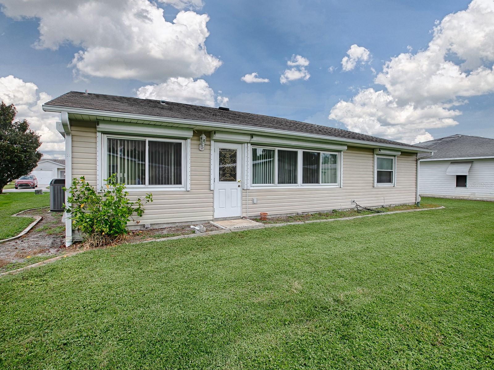 220 WILLOW BROOK DR, LEESBURG, FL, 34748