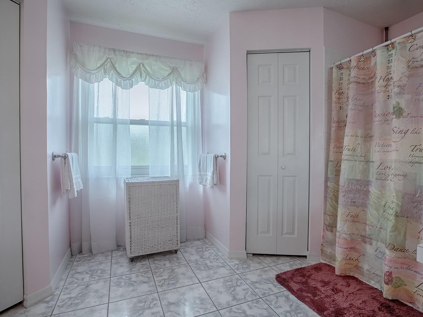 220 WILLOW BROOK DR, LEESBURG, FL, 34748