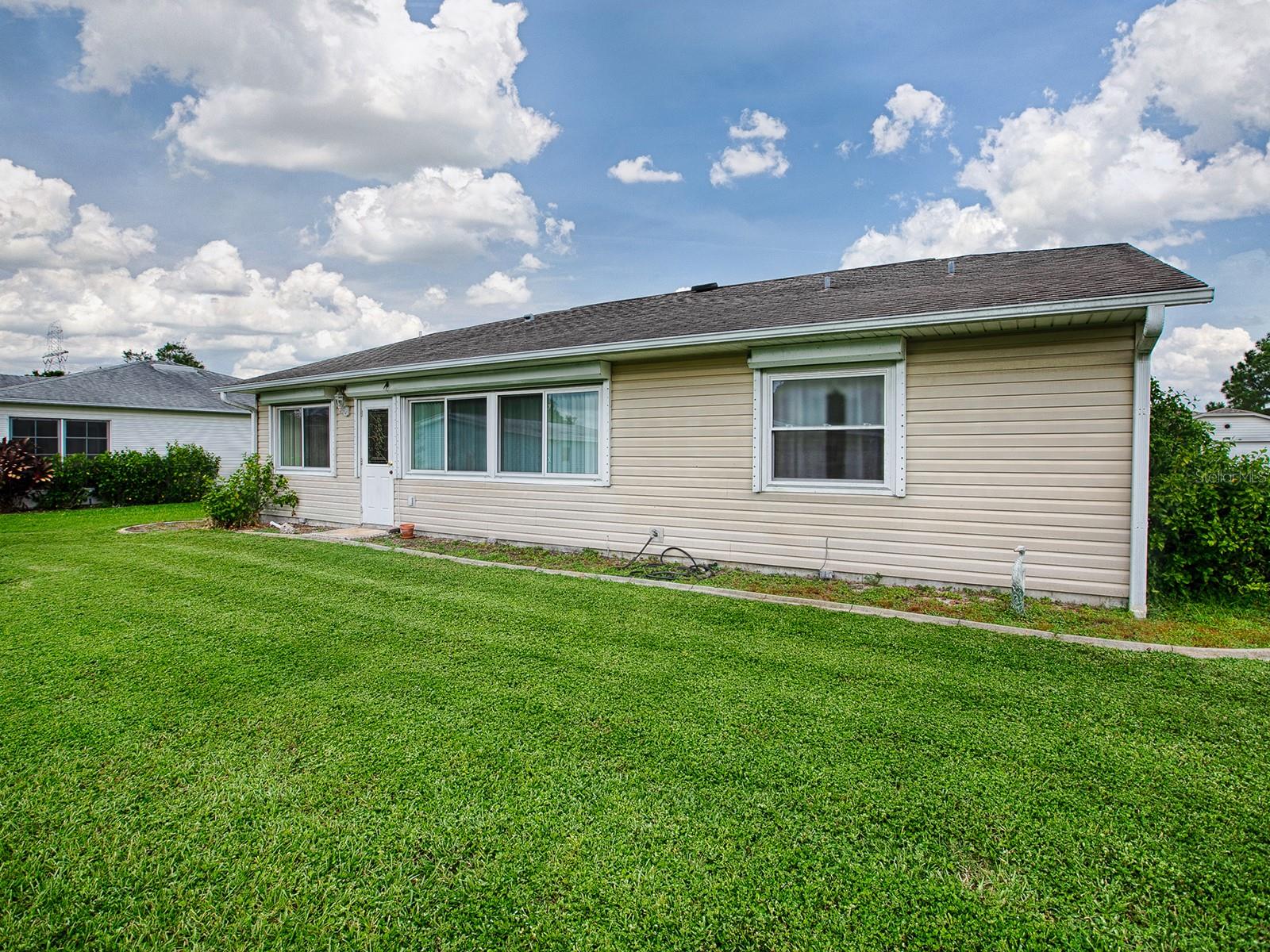 220 WILLOW BROOK DR, LEESBURG, FL, 34748