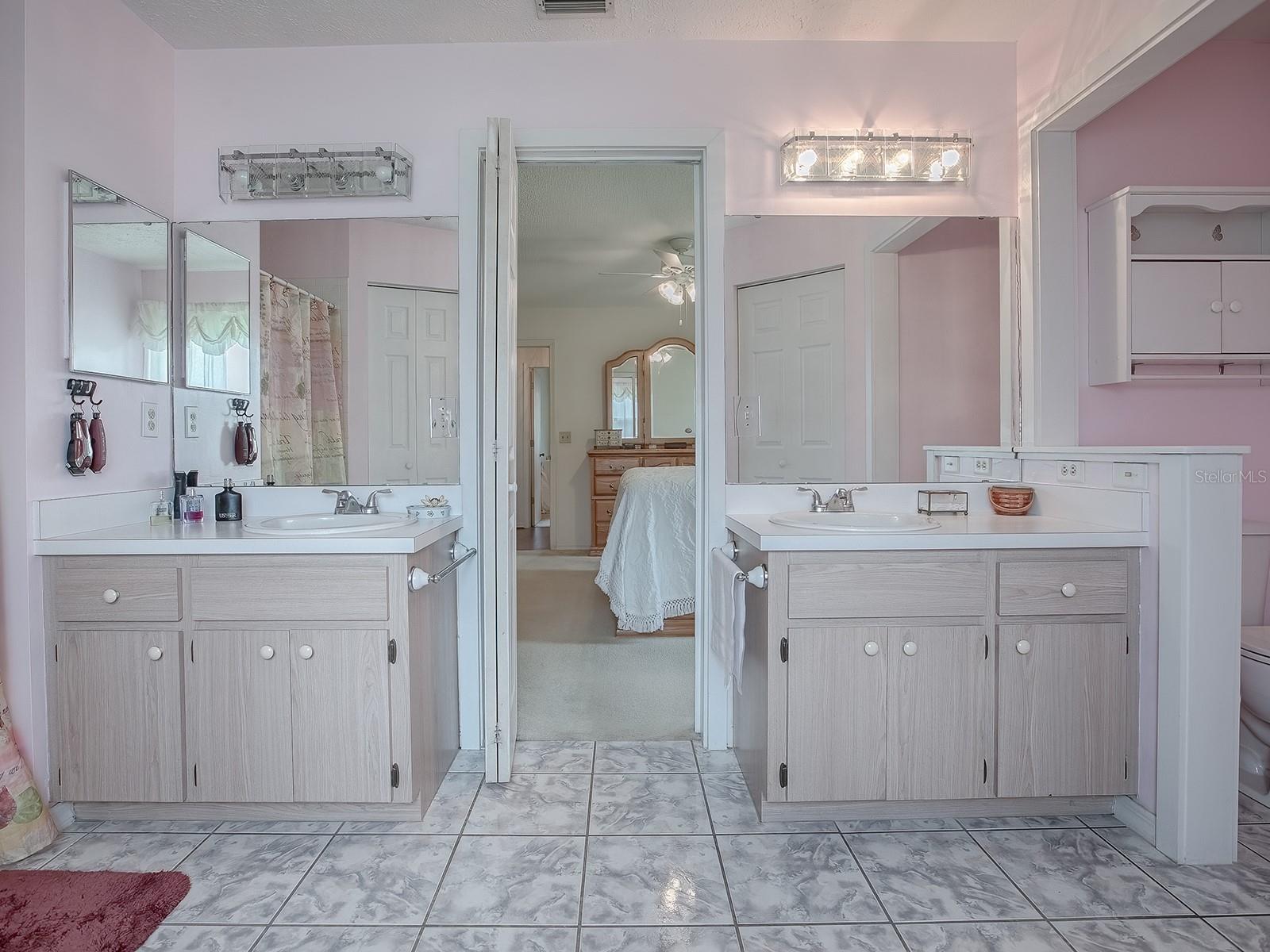 220 WILLOW BROOK DR, LEESBURG, FL, 34748