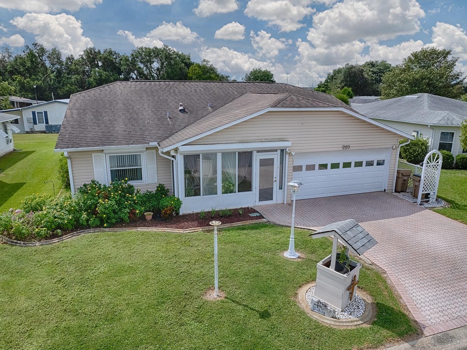 220 WILLOW BROOK DR, LEESBURG, FL, 34748